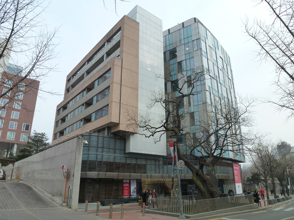 canadian embassy_01