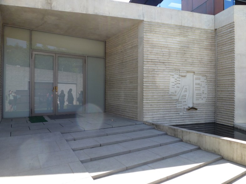 daeyang gallery and house_09